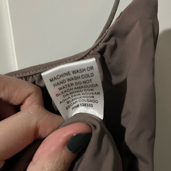 Better Be Crop Tank Top - Picture 5 of 5